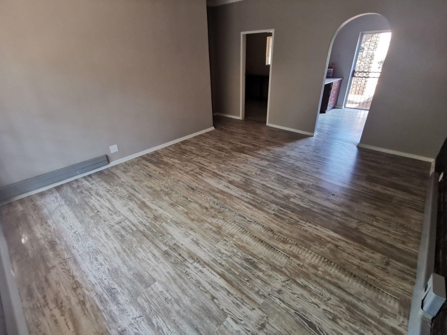 To Let commercial Property for Rent in Wilkoppies North West